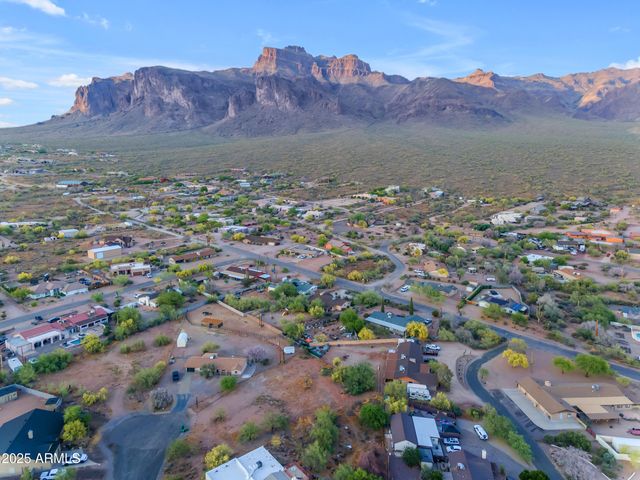 5840 E ARROYO LINDO -- 63, Apache Junction, AZ 85119