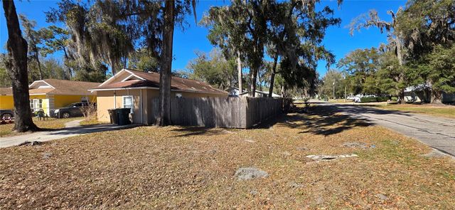721 NE 26TH STREET, Ocala, FL 34470
