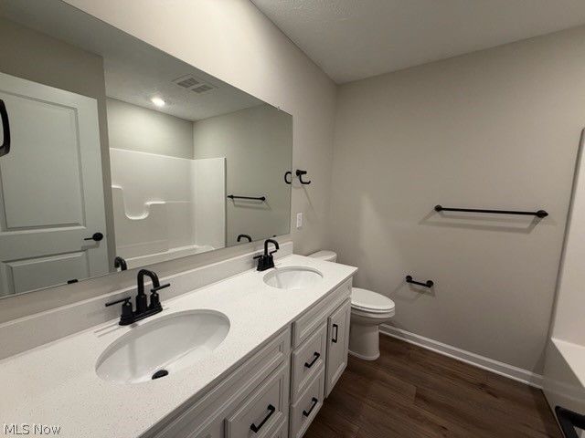 6379 Cooper Hawk Drive, Medina, OH 44256