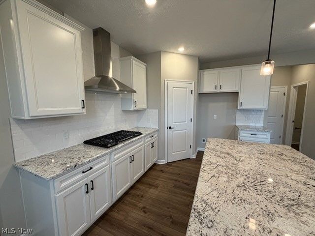 6379 Cooper Hawk Drive, Medina, OH 44256
