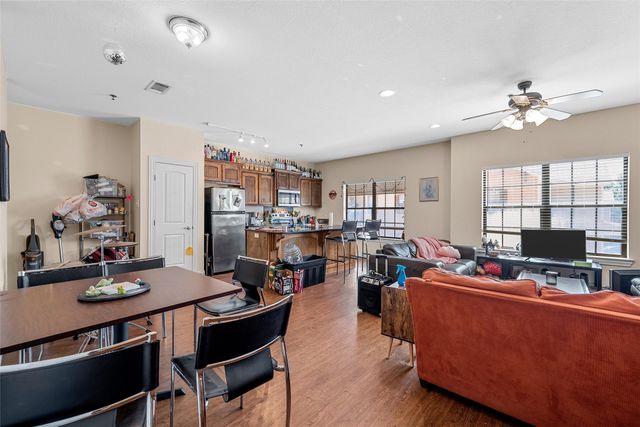 2410 S 2nd Street 1276, Waco, TX 76706