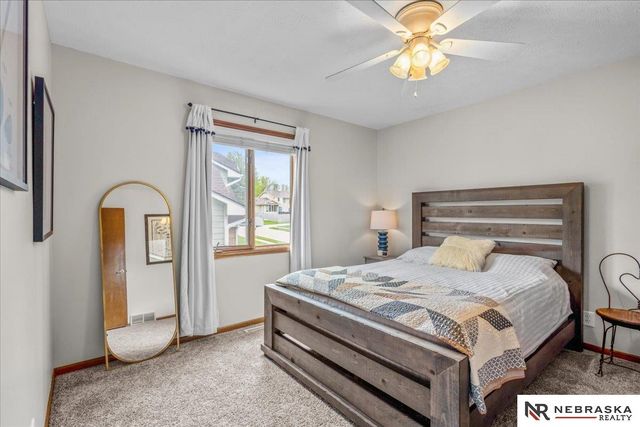 15278 California Street, Omaha, NE 68154