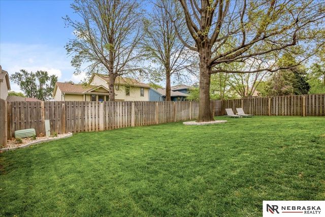 15278 California Street, Omaha, NE 68154