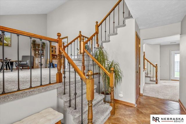 15278 California Street, Omaha, NE 68154