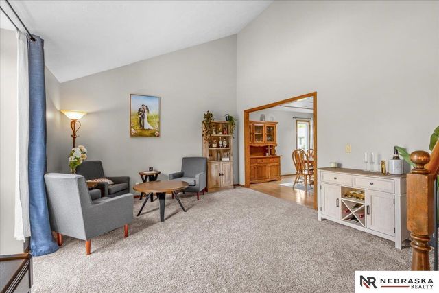 15278 California Street, Omaha, NE 68154