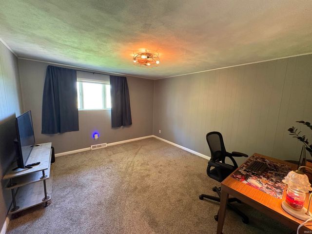 6450 N State 545 Road, Dubois, IN 47527