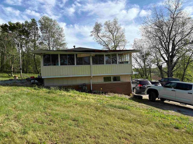 6450 N State 545 Road, Dubois, IN 47527