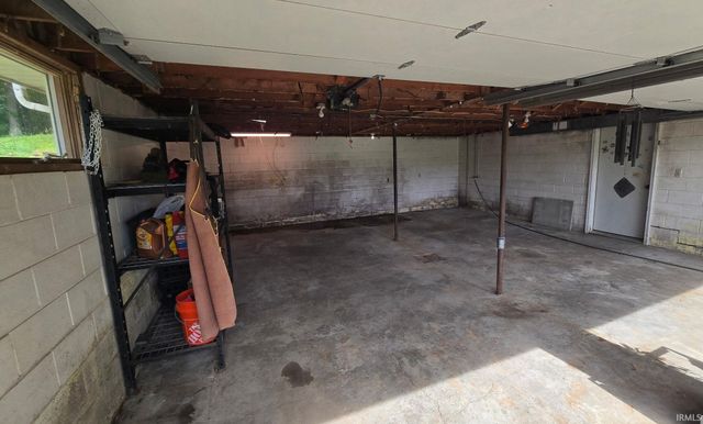 6450 N State 545 Road, Dubois, IN 47527