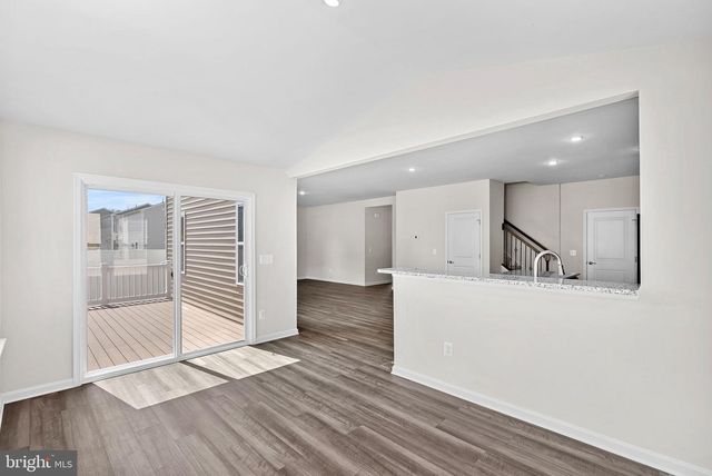 4 FREEMAN ST, Ranson, WV 25438