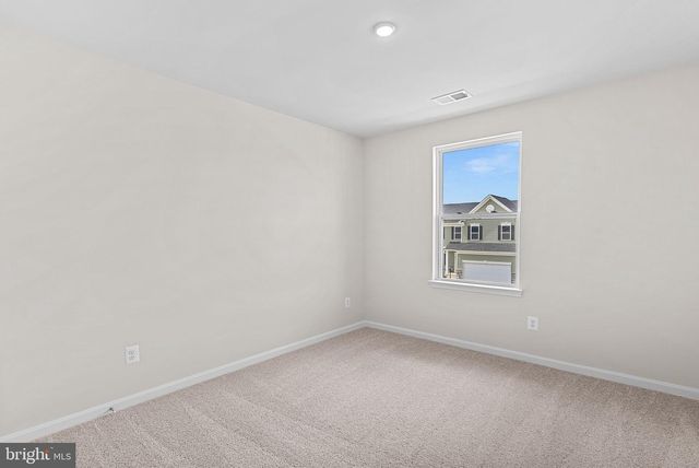 4 FREEMAN ST, Ranson, WV 25438