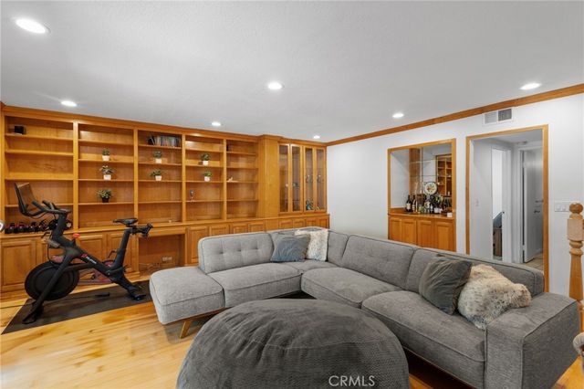 5522 Modena, Agoura Hills, CA 91301