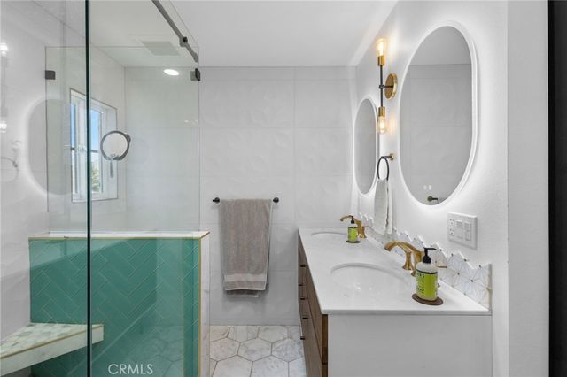 5522 Modena, Agoura Hills, CA 91301