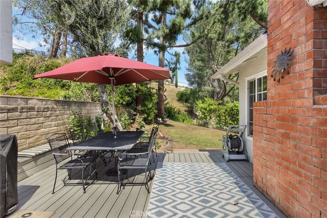 5522 Modena, Agoura Hills, CA 91301