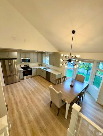 903 E AVILA DR, Sandy, UT 84094