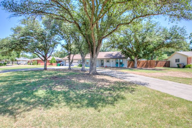 2636 A And M Avenue, San Angelo, TX 76904