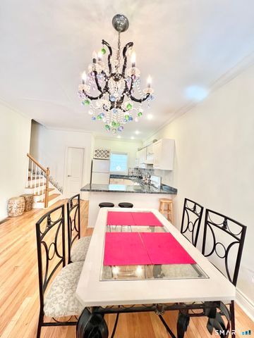 296 Hamilton Avenue Apt 25, Norwich, CT 06360