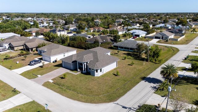 4689 SW Tacoma Street, Port St. Lucie, FL 34953
