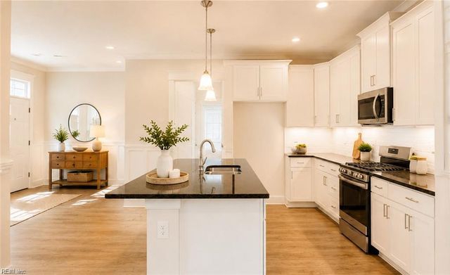 3127 E Ocean View AVE, Norfolk, VA 23518