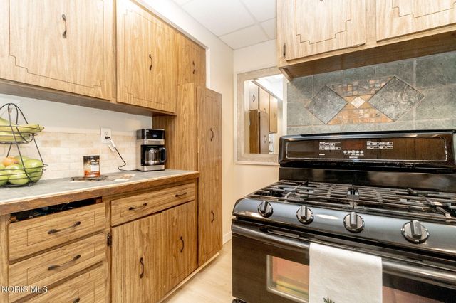 5925 Murnen Road, Toledo, OH 43623