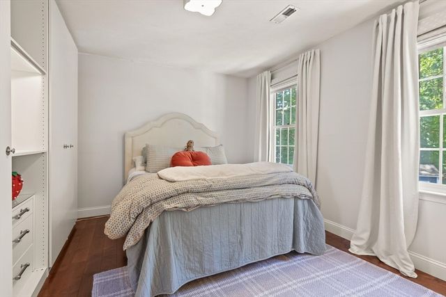 2 Shipley Cir, Westford, MA 01886