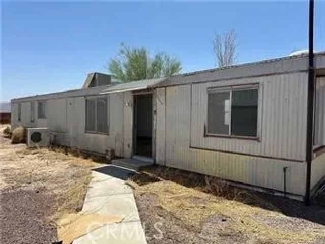 46363 Valley Center A, B, Newberry Springs, CA 92365