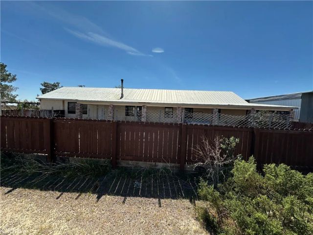 46363 Valley Center A, B, Newberry Springs, CA 92365