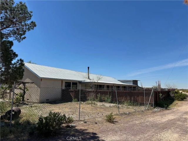 46363 Valley Center A, B, Newberry Springs, CA 92365