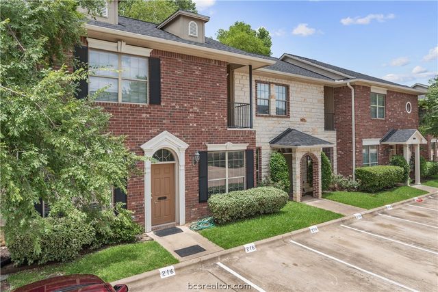 537 Forest Drive, College Station, TX 77840