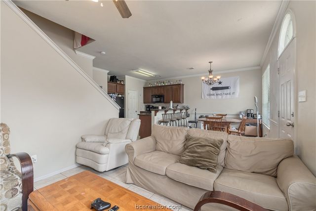 537 Forest Drive, College Station, TX 77840