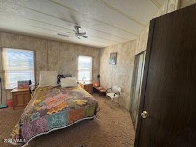 955 W 33RD S Place S, St Johns, AZ 85936