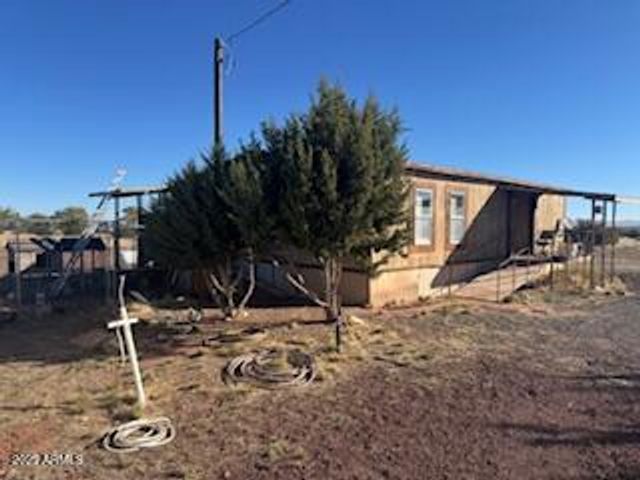 955 W 33RD S Place S, St Johns, AZ 85936