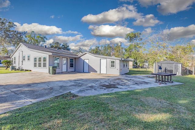 101 Windham, Houma, LA 70360