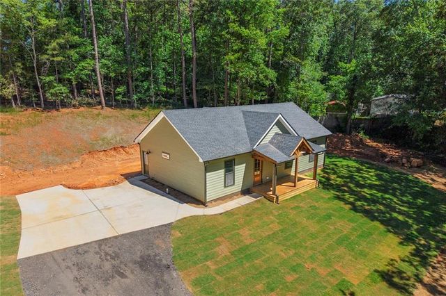 760 Donahoo Road SE, Silver Creek, GA 30173