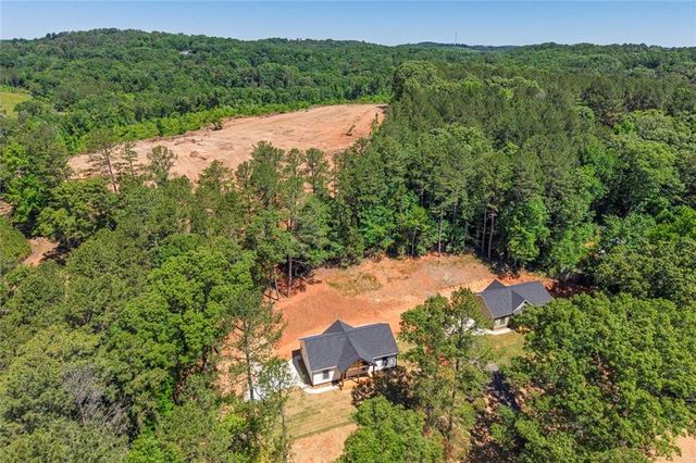 760 Donahoo Road SE, Silver Creek, GA 30173