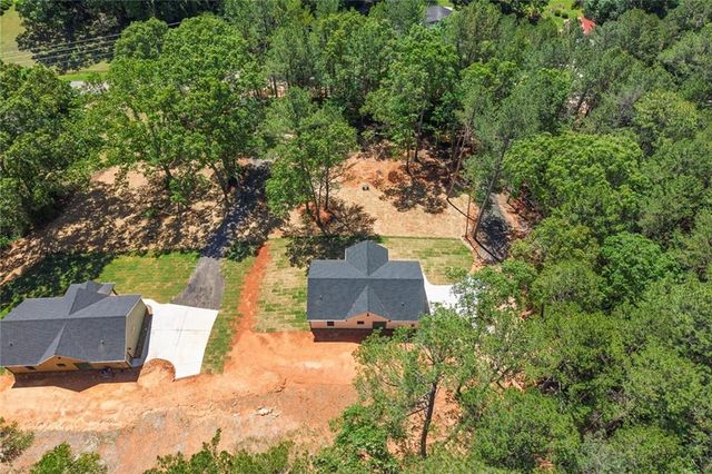 760 Donahoo Road SE, Silver Creek, GA 30173