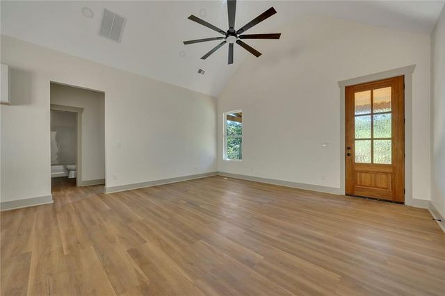 760 Donahoo Road SE, Silver Creek, GA 30173