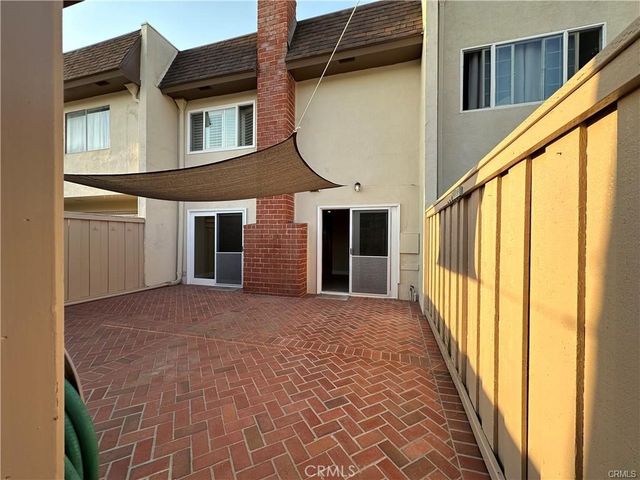 9742 Villa Pacific, Huntington Beach, CA 92646