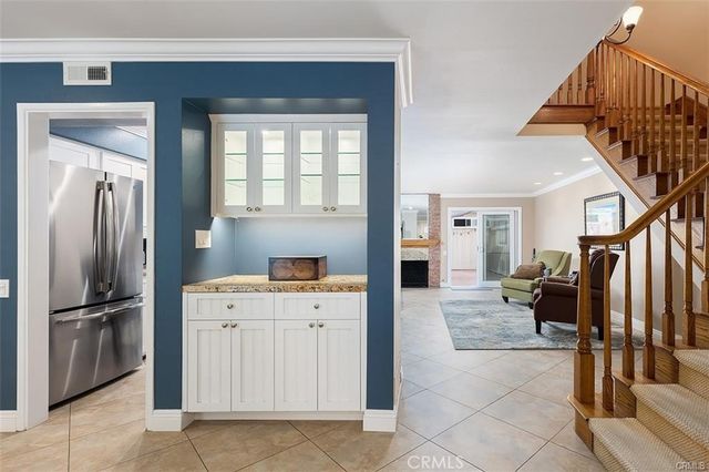 9742 Villa Pacific, Huntington Beach, CA 92646