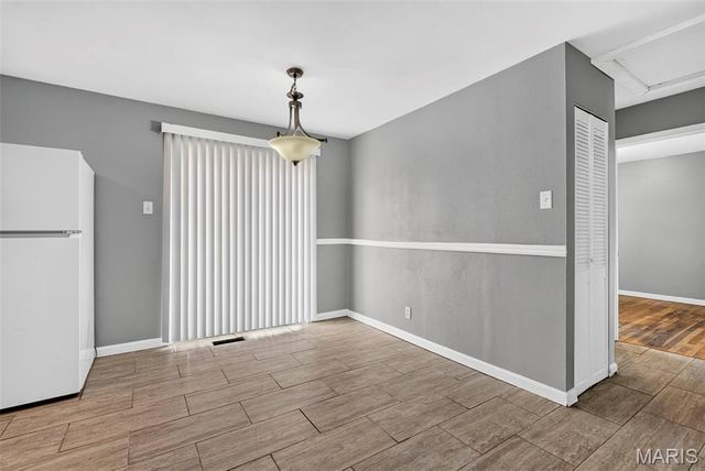 1325 Estes Drive, Florissant, MO 63031