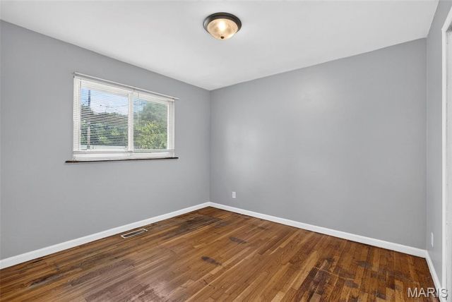 1325 Estes Drive, Florissant, MO 63031
