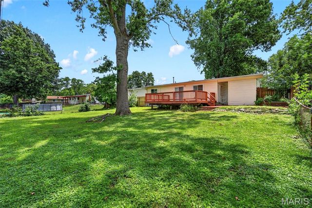 1325 Estes Drive, Florissant, MO 63031