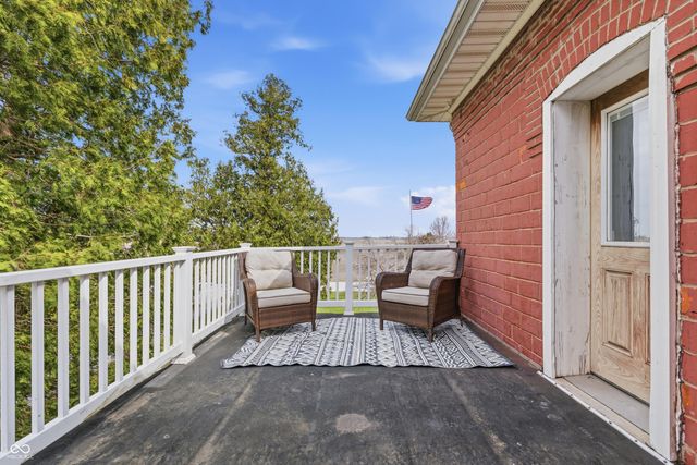 8373 W 1700 N, Elwood, IN 46036
