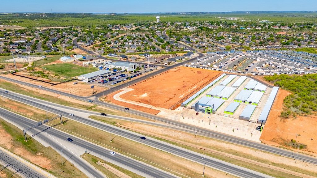 Image 6 of property listing at - Melrose Ave # 2, San Angelo, TX 76904