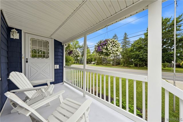 360 Aurora Street, Lancaster, NY 14086