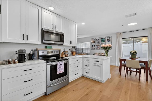 610 MOUNT HOMER ROAD 610, Eustis, FL 32726