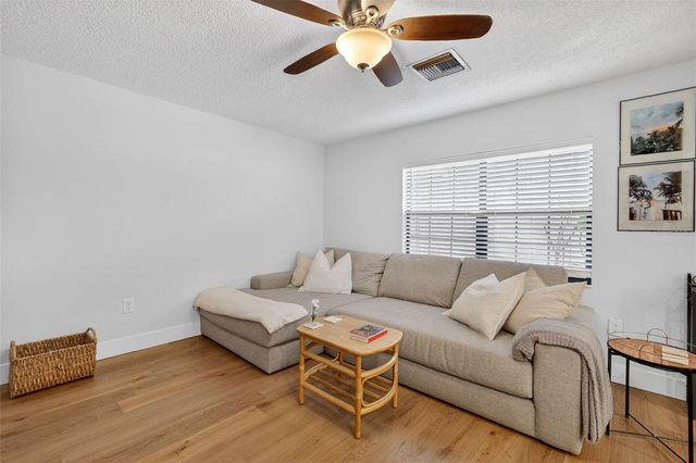 610 MOUNT HOMER ROAD 610, Eustis, FL 32726