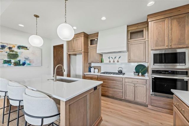 15366 W 173rd Terrace, Olathe, KS 66062