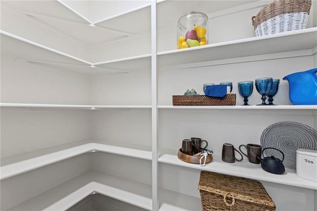 15366 W 173rd Terrace, Olathe, KS 66062