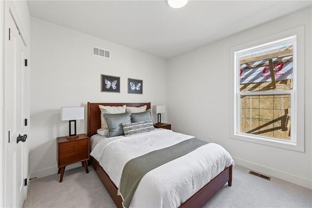 15366 W 173rd Terrace, Olathe, KS 66062