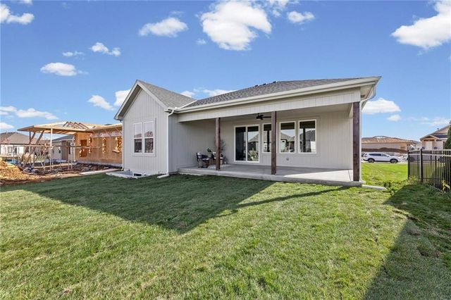 15366 W 173rd Terrace, Olathe, KS 66062